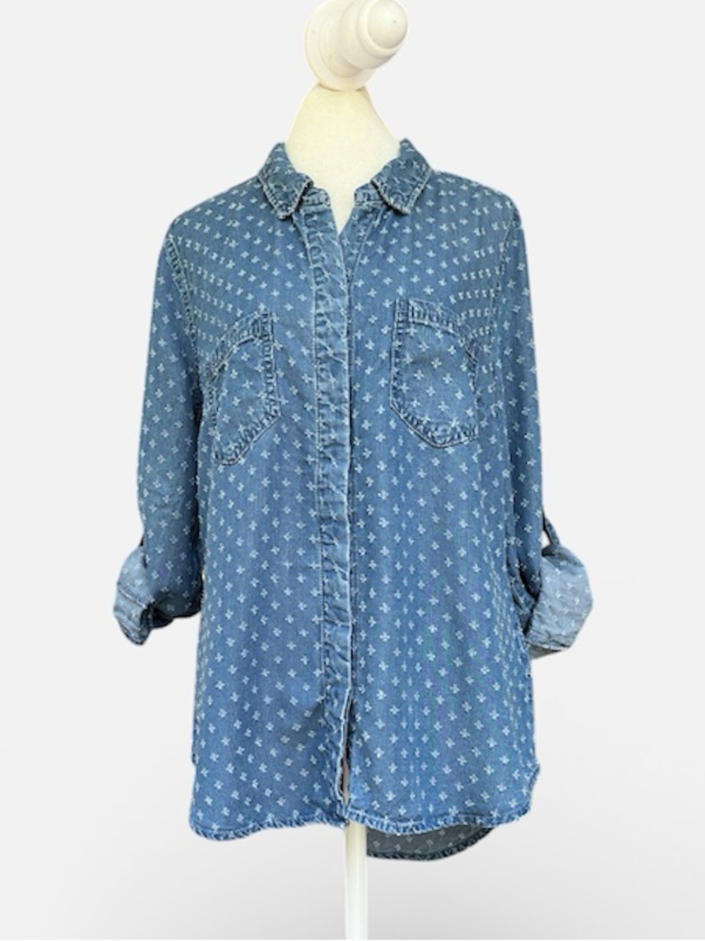 Liverpool Florence Chambray Denim Textured Tunic Button-Up in Blue Sz M
